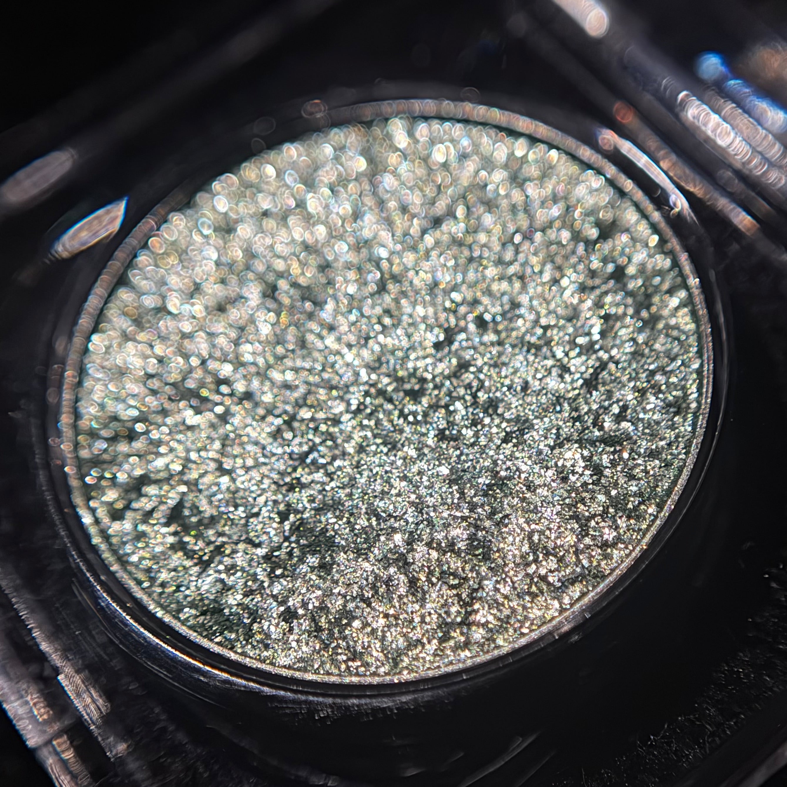 MajesticNova™ – Frosted Mint