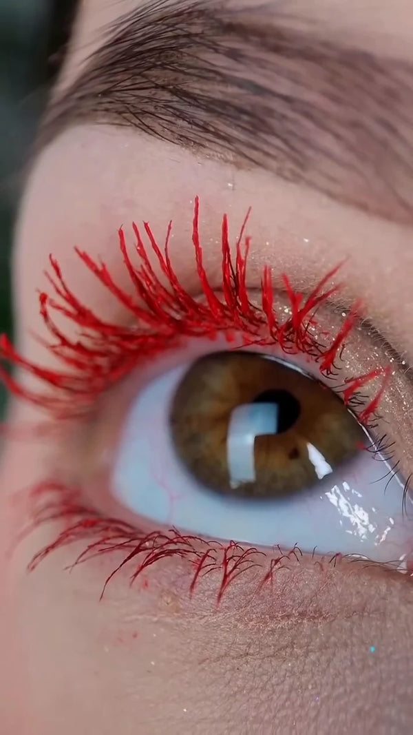 LashStudio — Rouge en détail